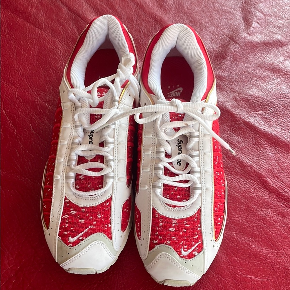 Nike Air Max Tailwind 4 Supreme White University Red size 11. New.